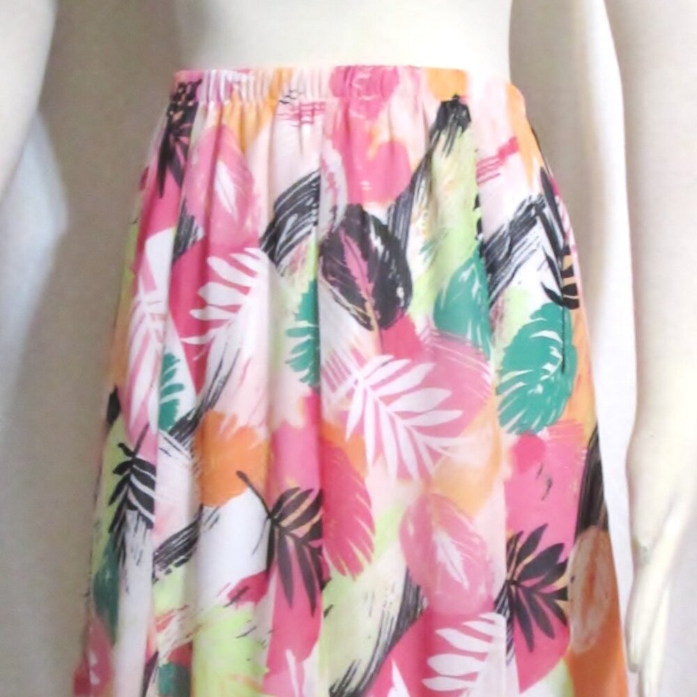 NEW Womens Ladies KIM ROGERS Vibrant Pink Multi Color Silky Lined Skirt S